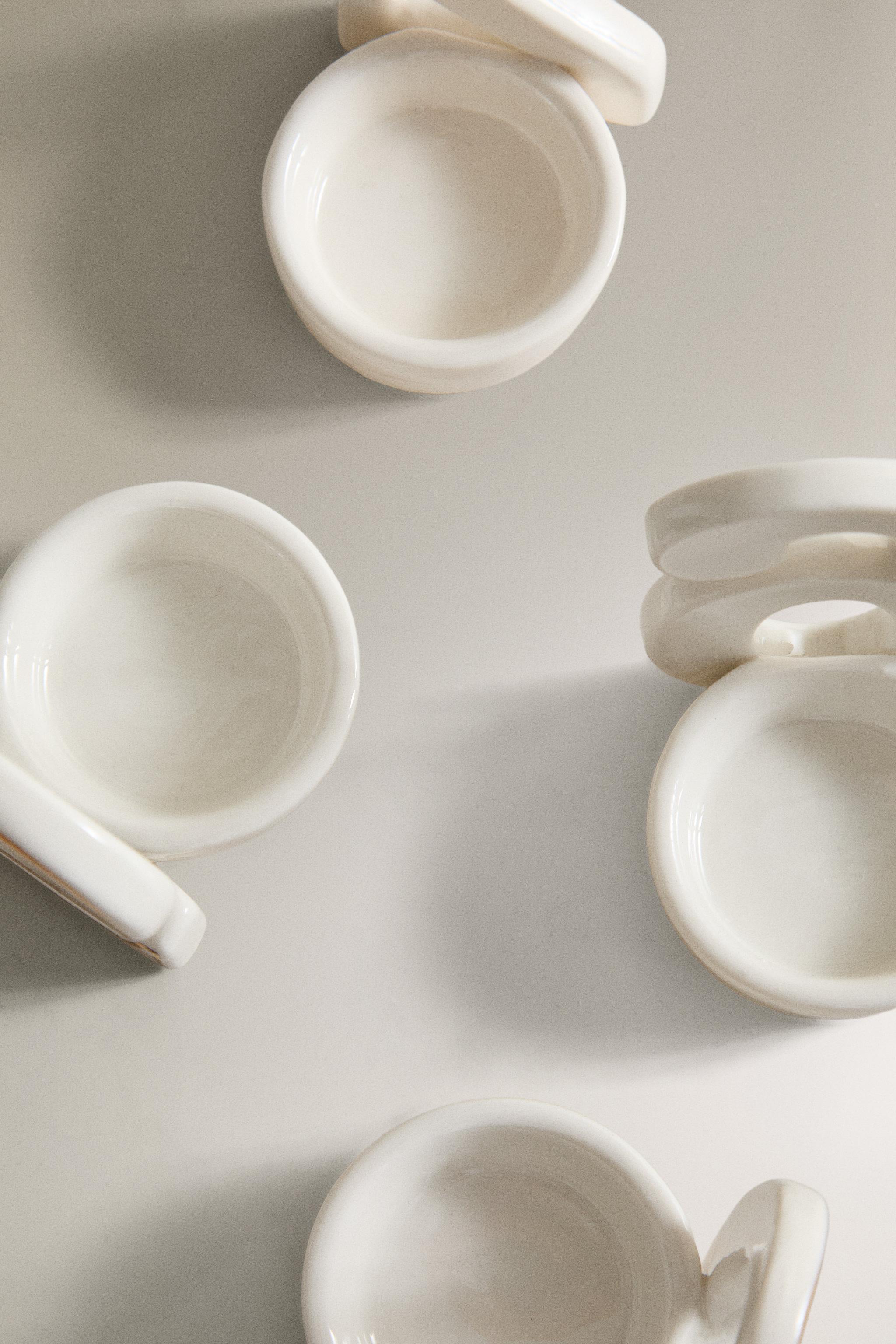 LOT DE PORTE-BOUGIES EN PORCELAINE 2026 NOËL (LOT DE 4)